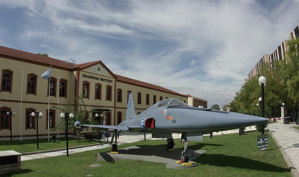 Εκπαιδευτική επίσκεψη 2018-2019: "Πολεμικό Μουσείο"